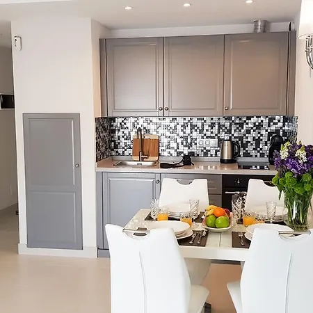 Happy Tenerife Malibu Grey Malibu Park Apartment *