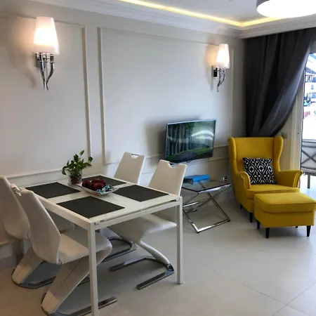 Happy Tenerife Malibu Grey Malibu Park Apartment Adeje
